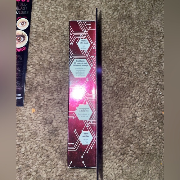 Bad Gal Bang intense pitch black mascara - Picture 3 of 4